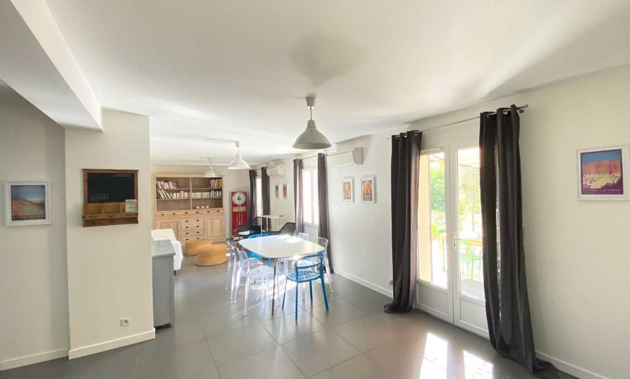 Villa Spacieuse Avec Terrasse Et Vue Mont Ventoux Entrechaux Екстериор снимка